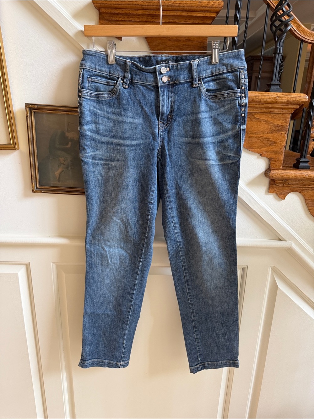 WHITE HOUSE BLACK MARKET Rhinestone Blanc Jeans
